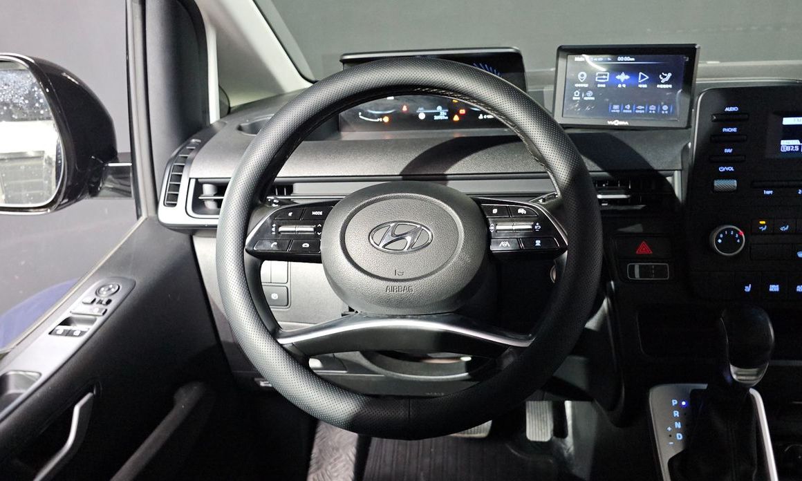 Hyundai Staria 2022