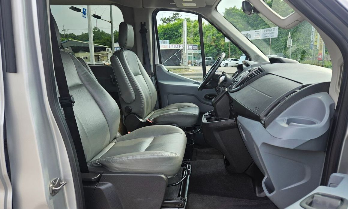 Ford Transit 2017
