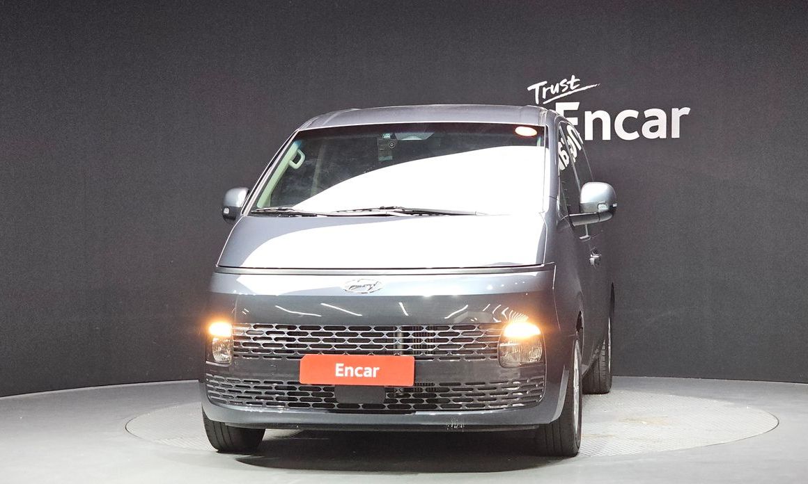 Hyundai Staria 2022