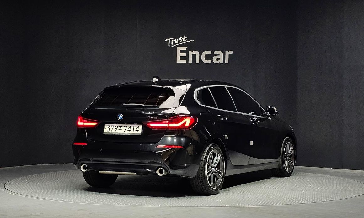 BMW 1-Series 2021