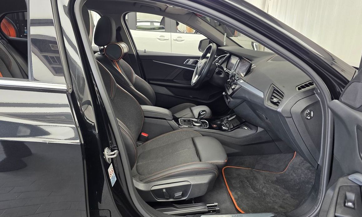BMW 1-Series 2021