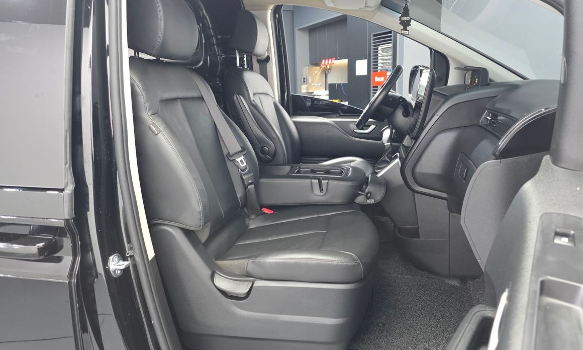 Hyundai Staria 2025
