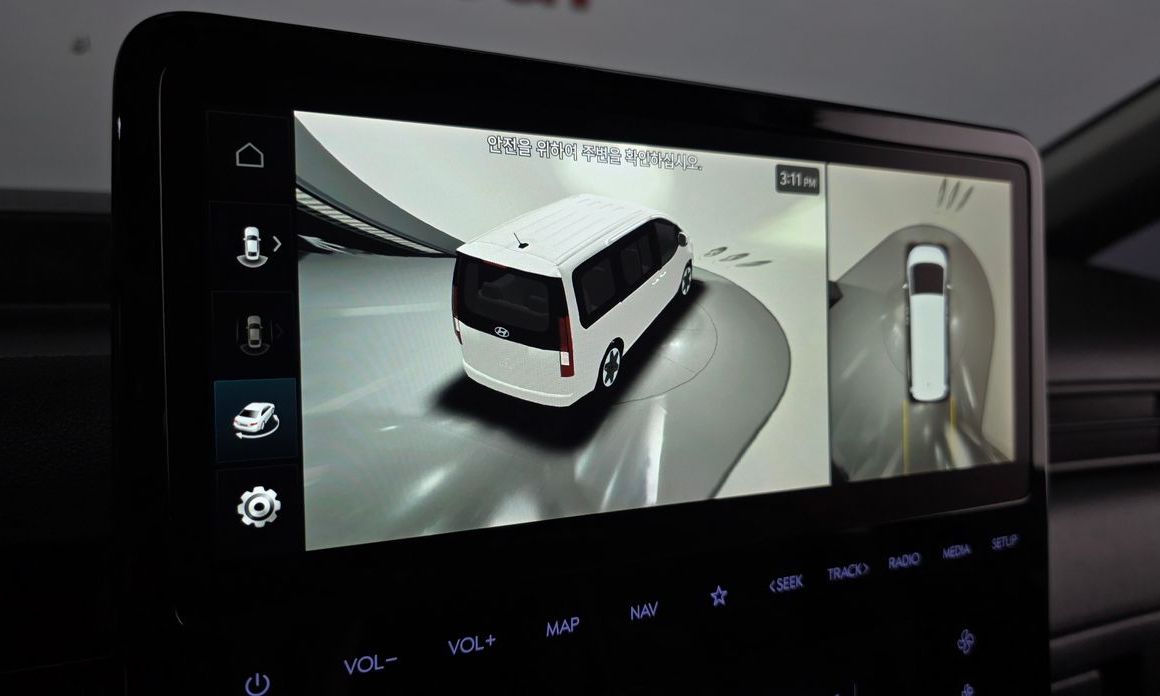 Hyundai Staria 2025