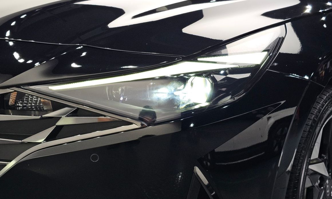 Hyundai AVANTE 2023