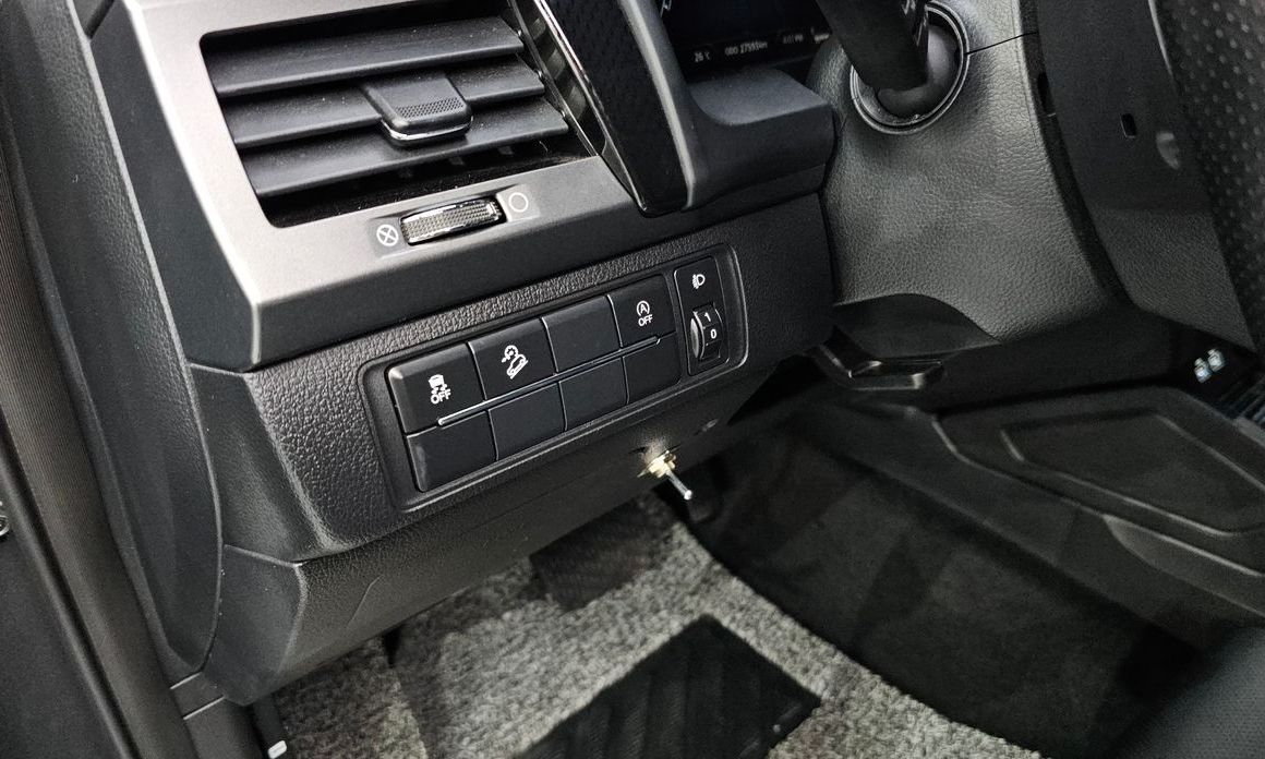 KG_Mobility_Ssangyong Rexton 2023