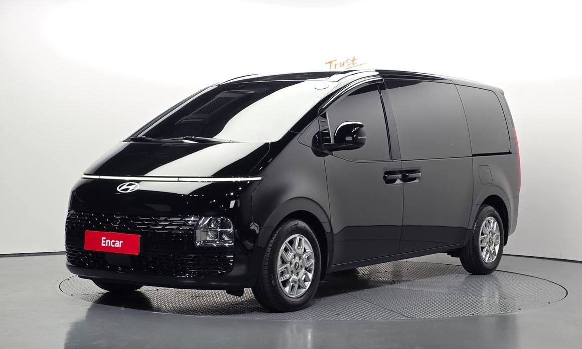 Hyundai Staria 2025