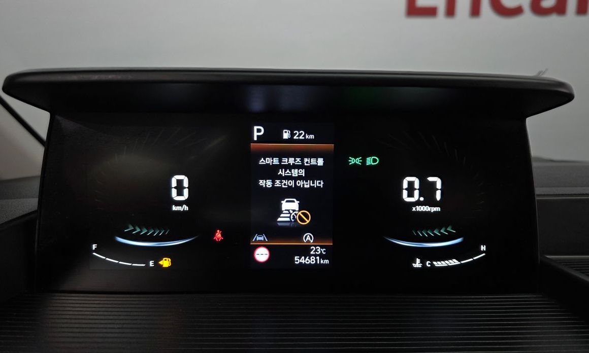 Hyundai Staria 2025
