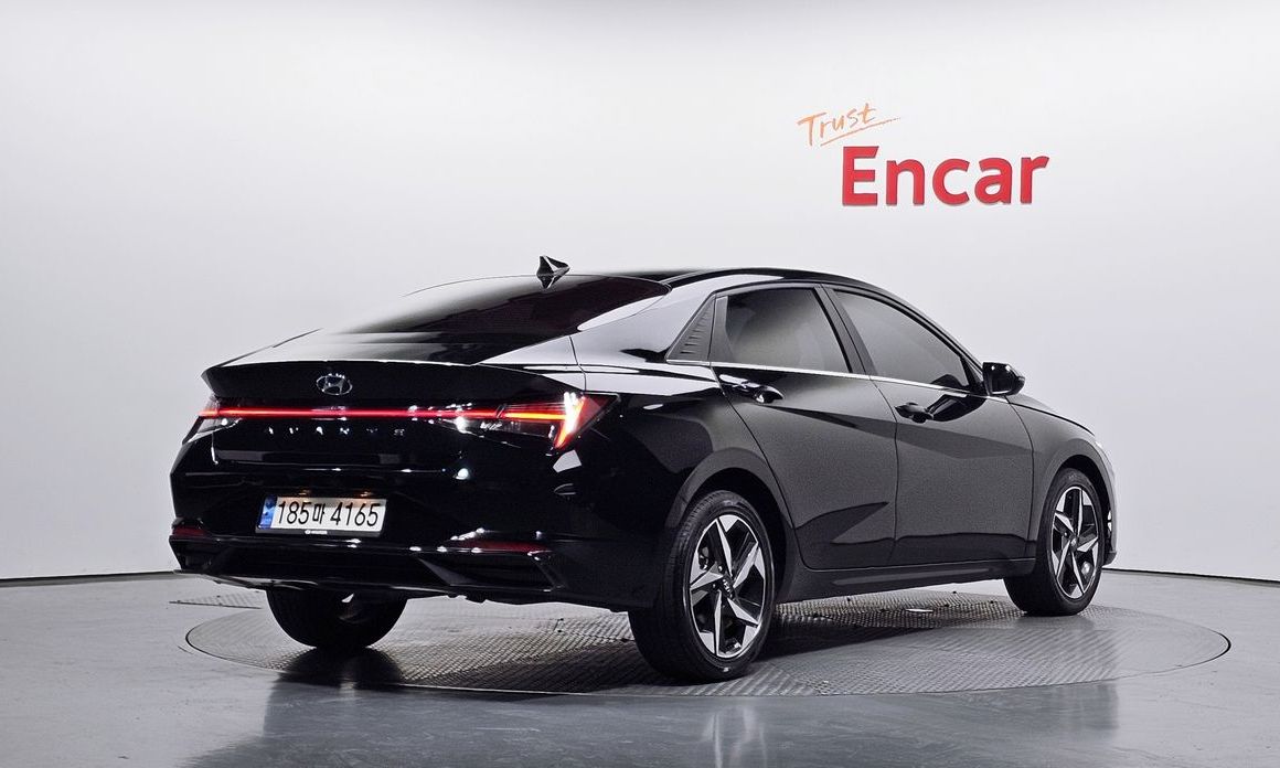 Hyundai AVANTE 2023