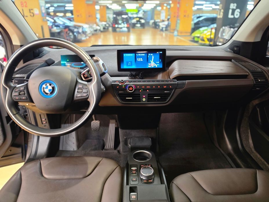 BMW i3 2021