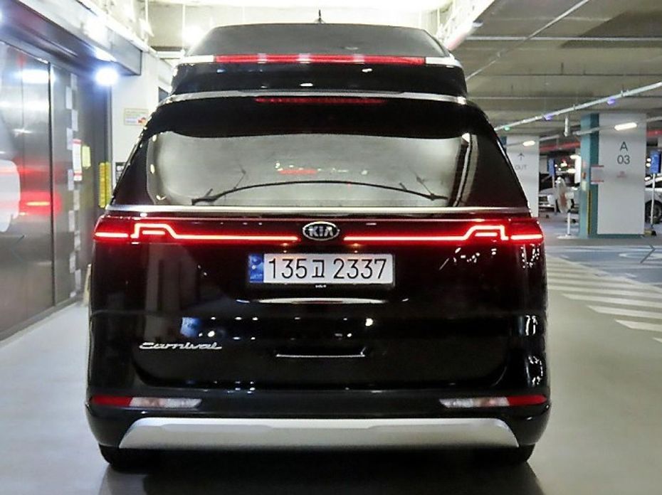 Kia Canival 2021