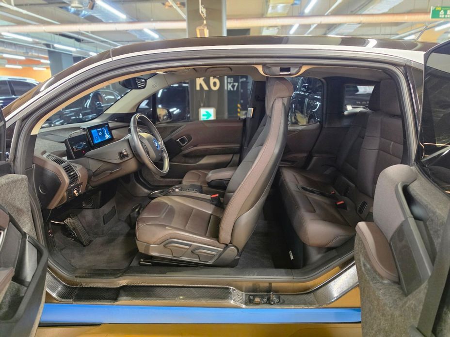 BMW i3 2021