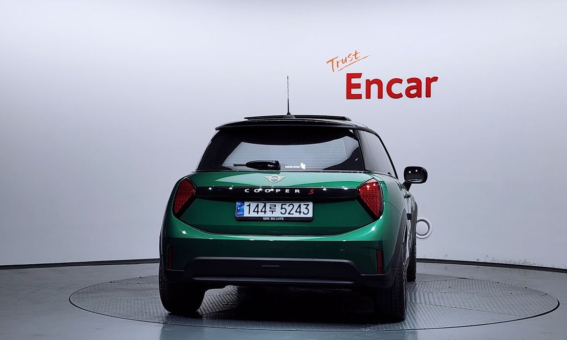Mini Cooper 2025
