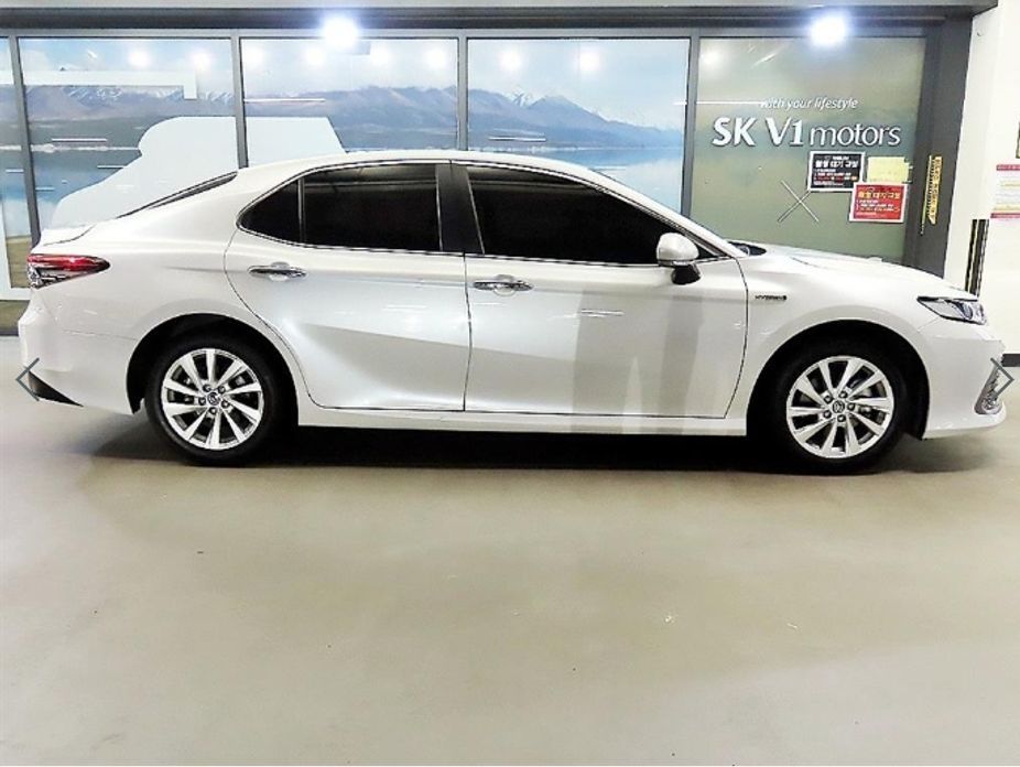 Toyota Camry 2023