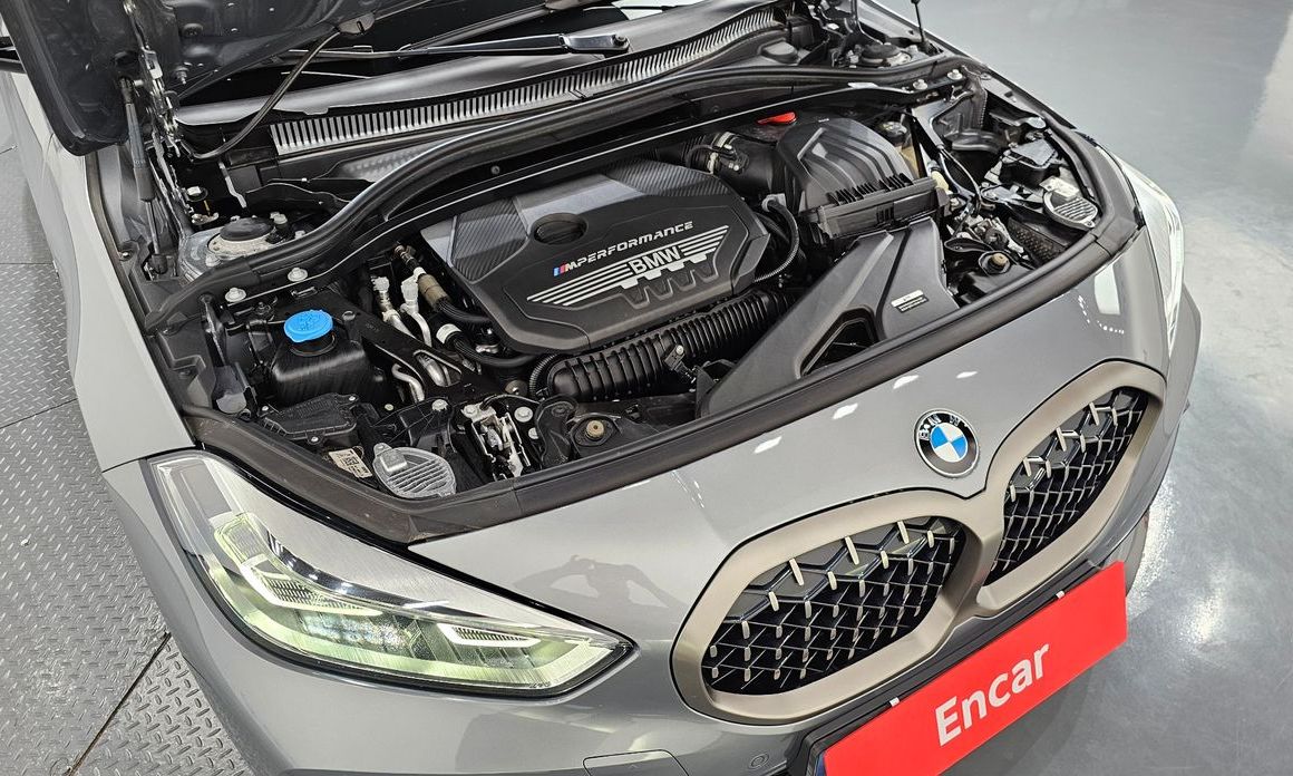 BMW 1-Series 2023