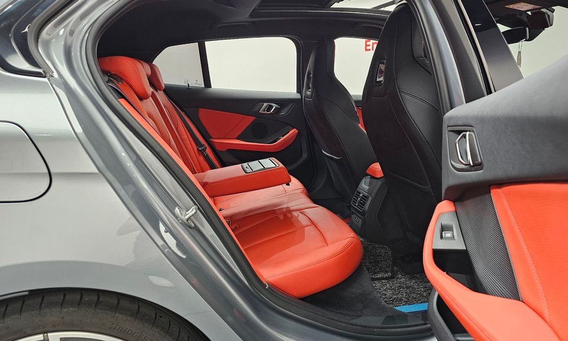 BMW 1-Series 2023