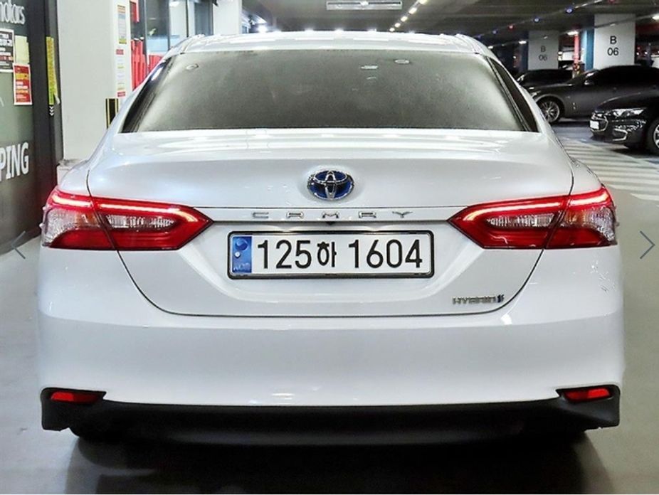 Toyota Camry 2023