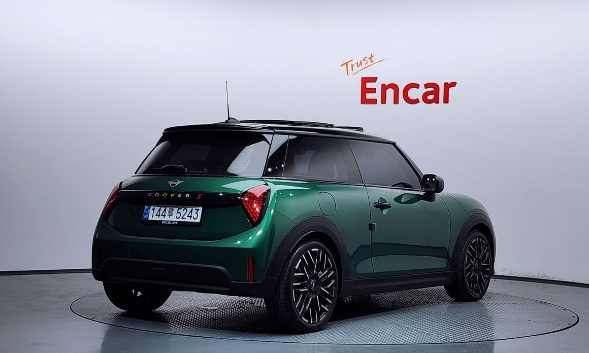 Mini Cooper 2025