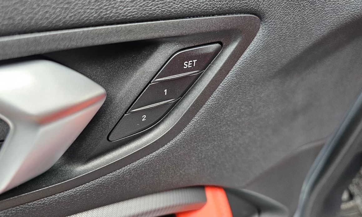 BMW 1-Series 2023