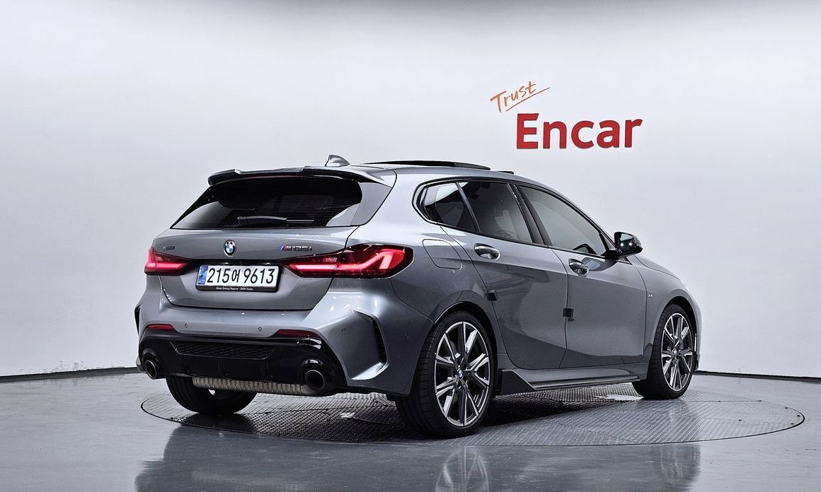 BMW 1-Series 2023