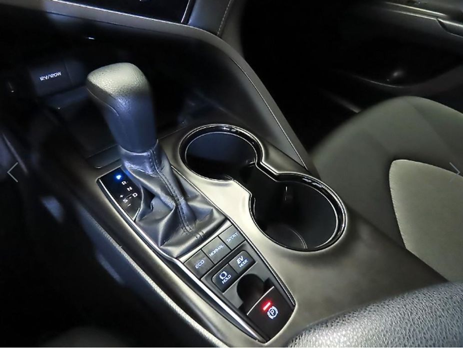Toyota Camry 2023