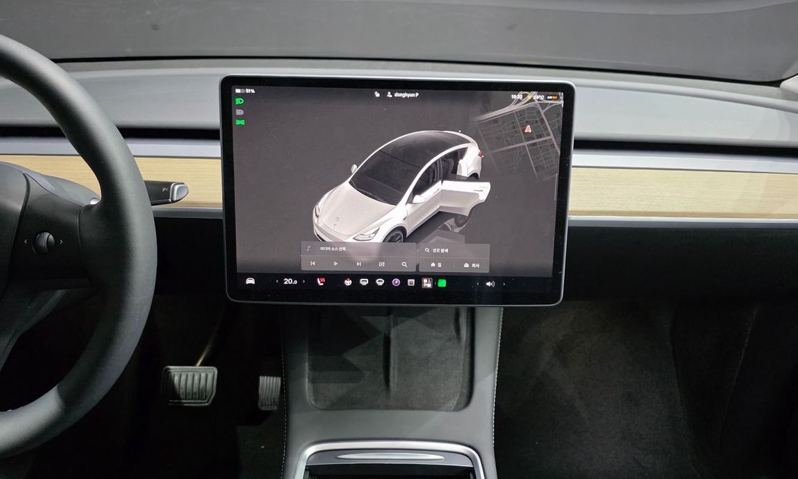 Tesla Model Y 2023