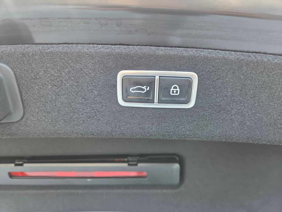 Genesis G80 2023