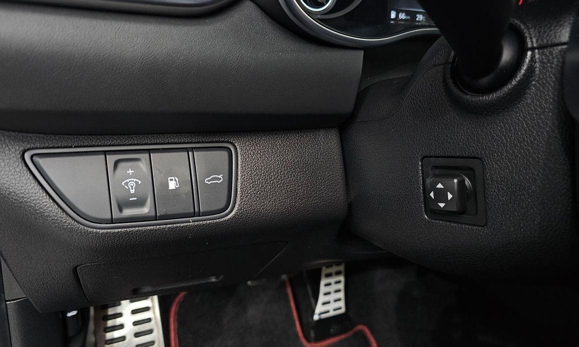 Genesis G70 2024