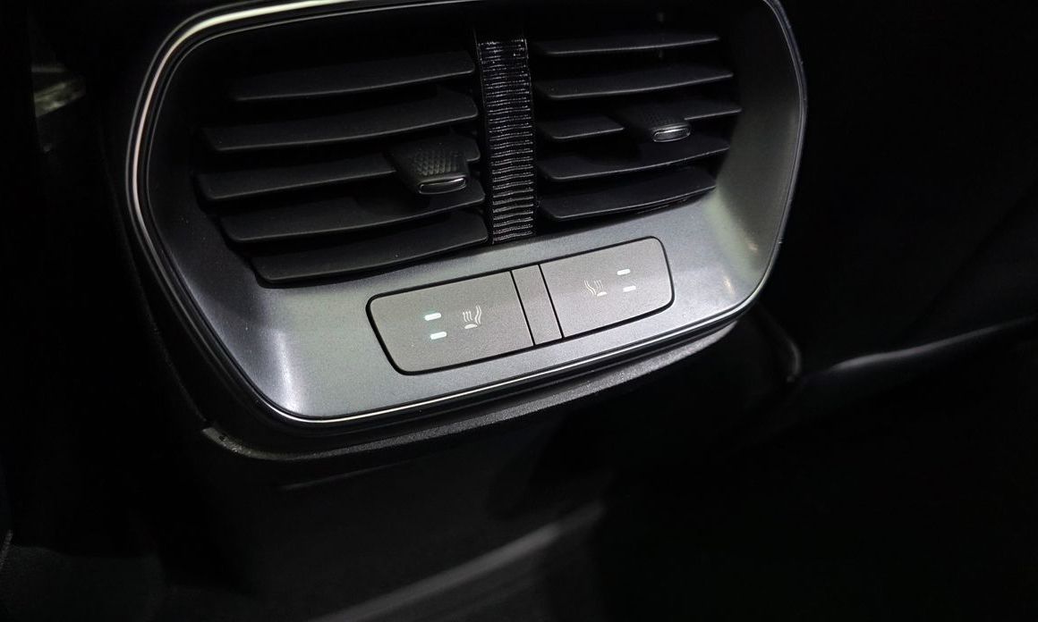 BYD Sealion 7  2026