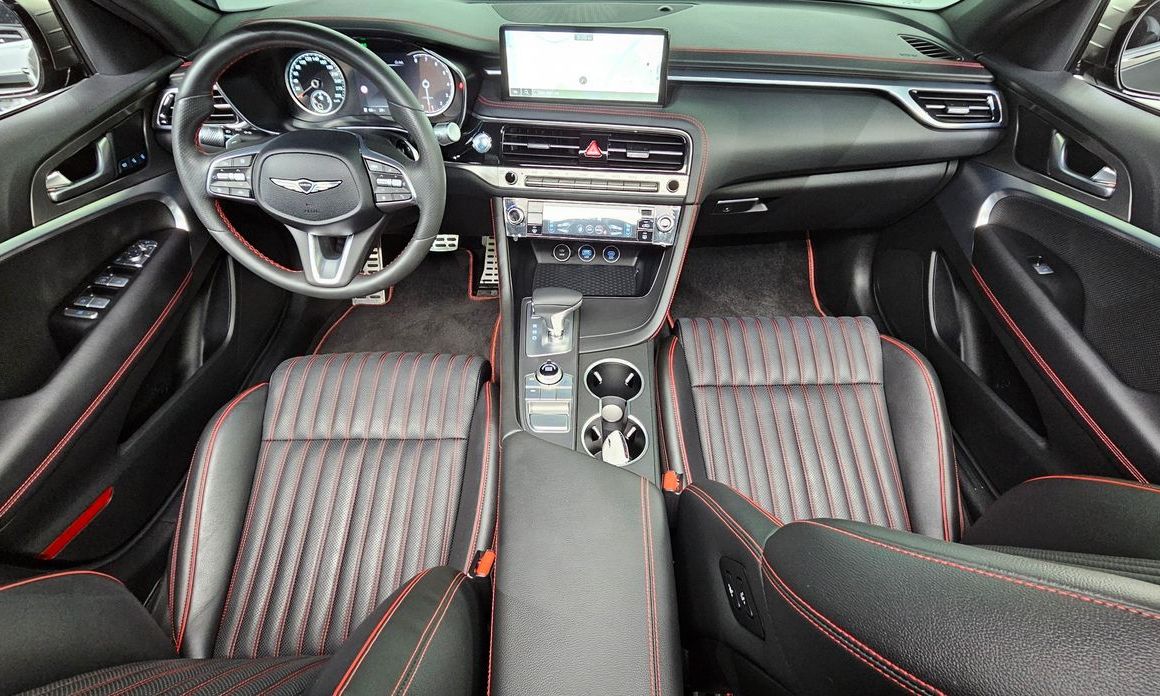 Genesis G70 2024