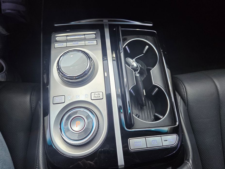 Genesis G80 2023