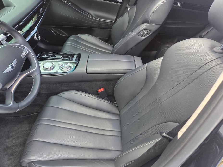 Genesis G80 2023