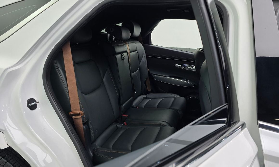 Genesis GV70 2024