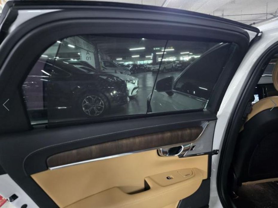 Volvo S90 2023