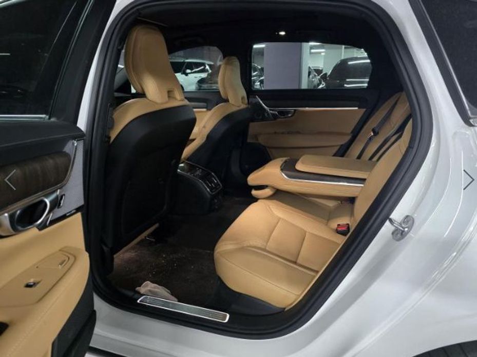 Volvo S90 2023