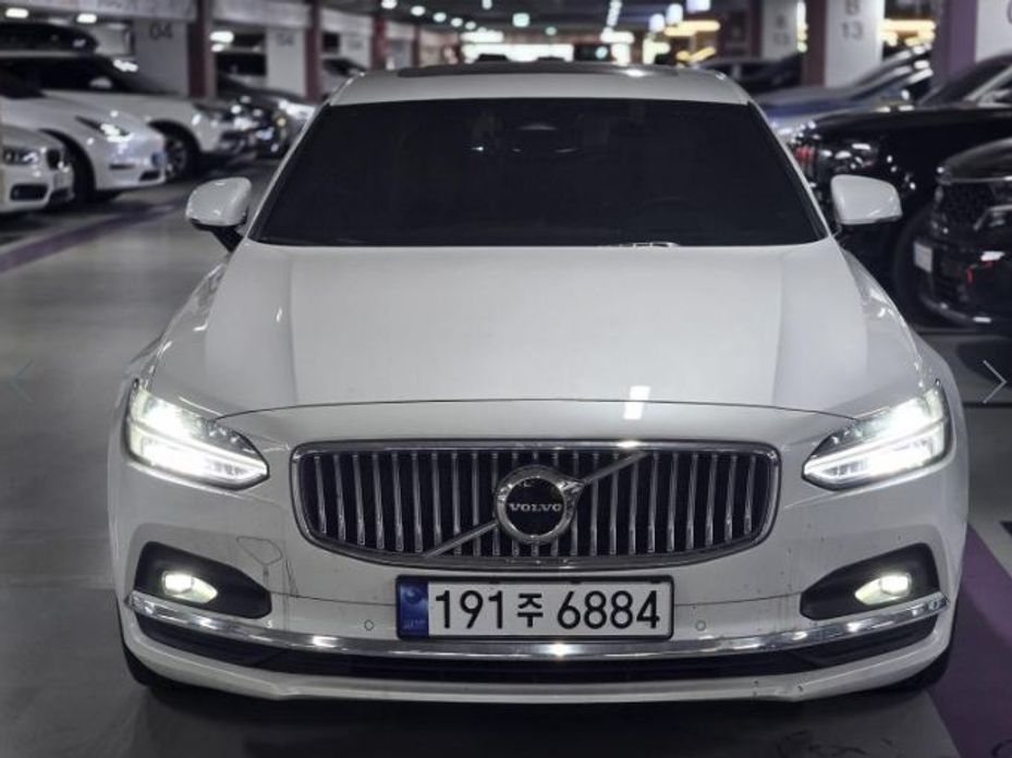 Volvo S90 2023
