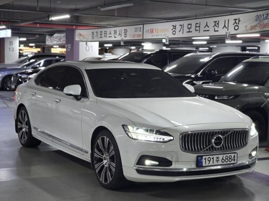Volvo S90 2023