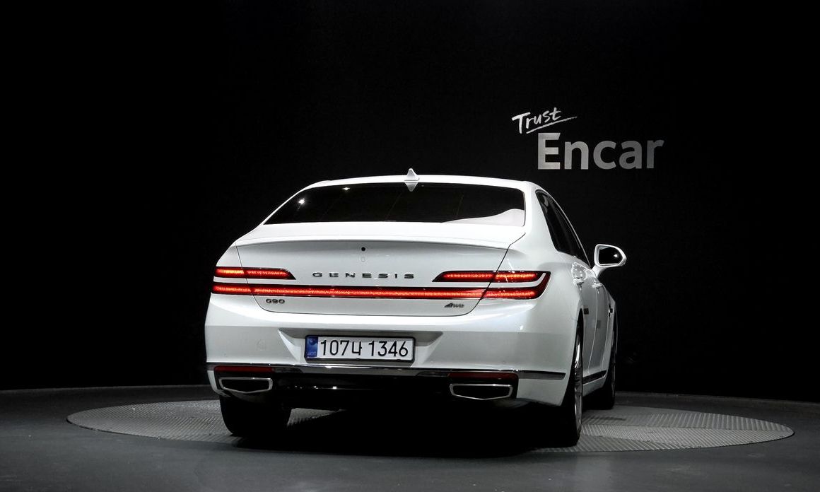 Genesis G90 2021