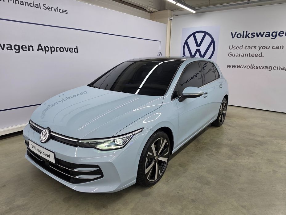 Volkswagen Golf 2025