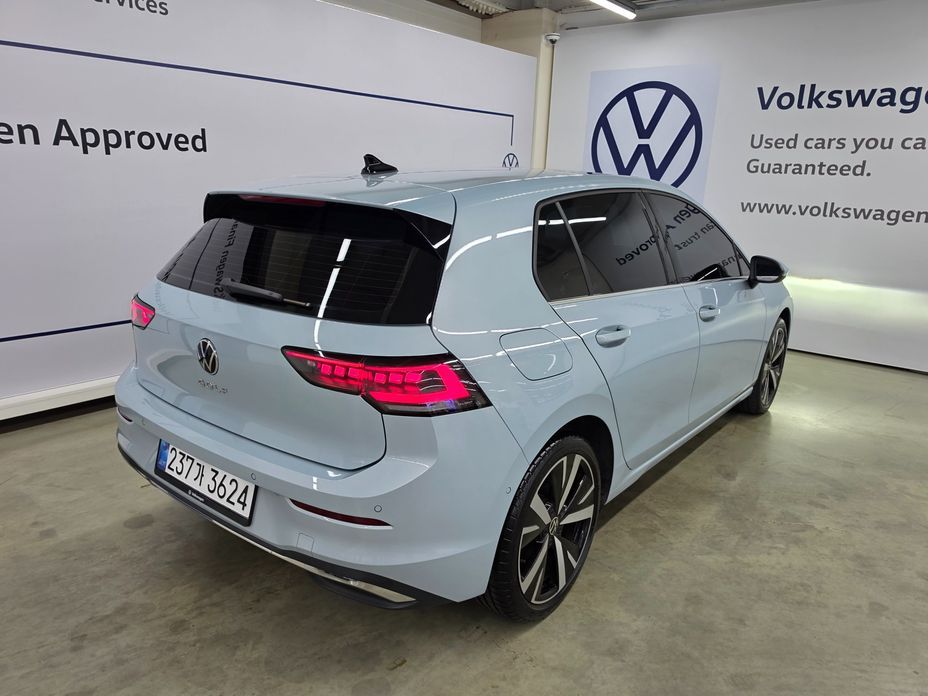 Volkswagen Golf 2025