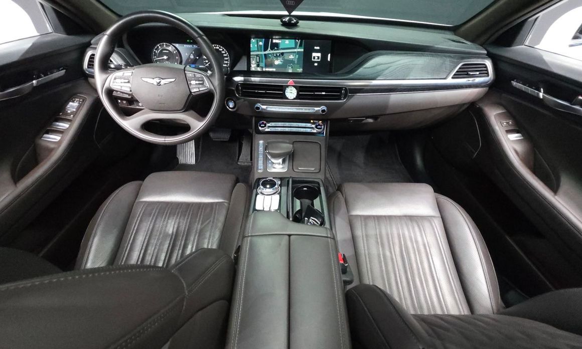 Genesis G90 2021