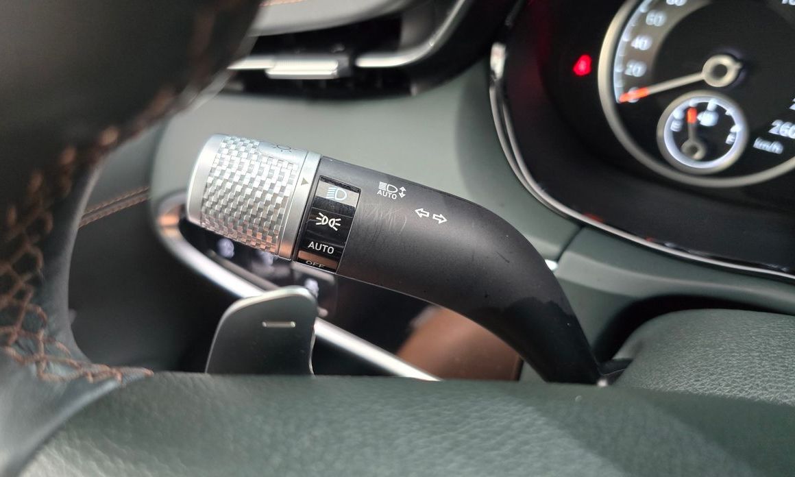 Genesis GV70 2024