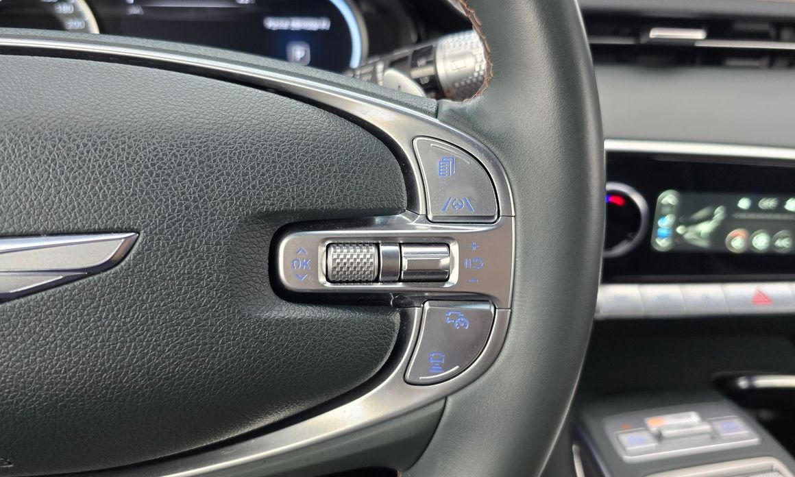 Genesis GV70 2024