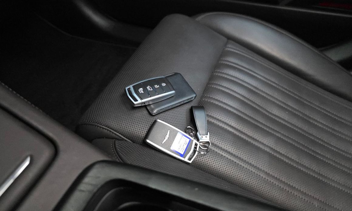 Genesis G90 2021