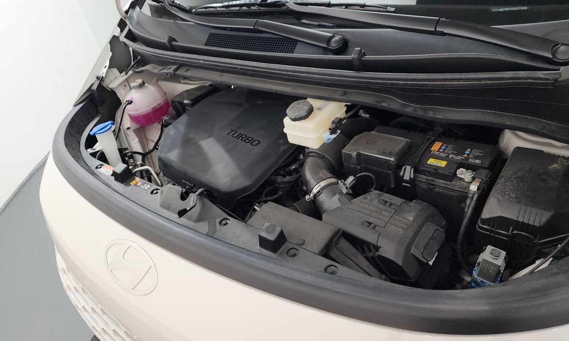 Hyundai Staria 2025