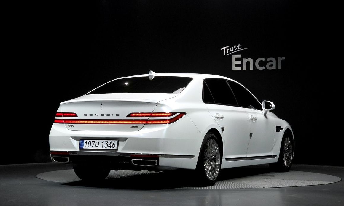 Genesis G90 2021