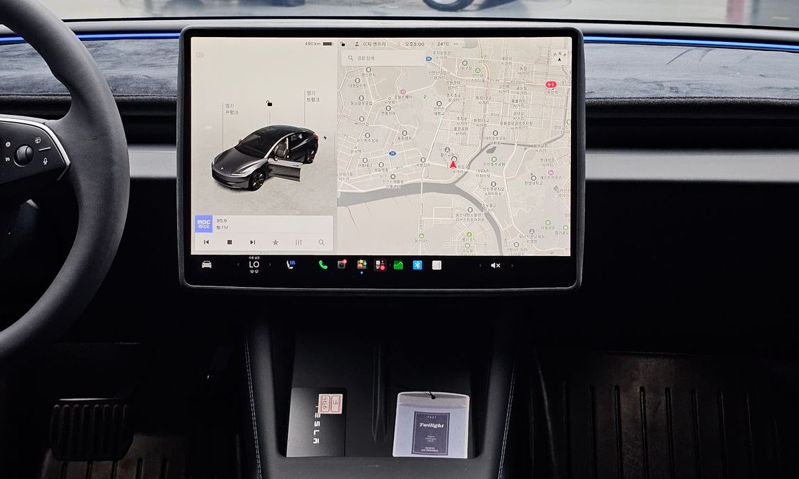 Tesla Model 3 2024