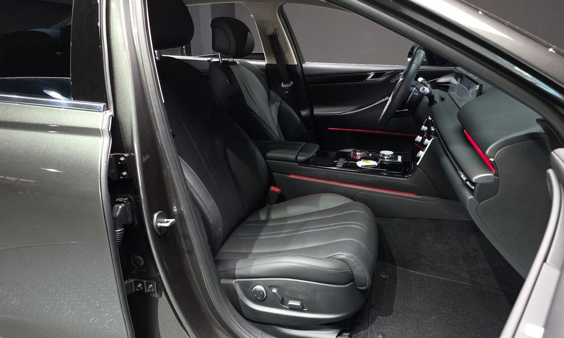 Genesis G80 2026