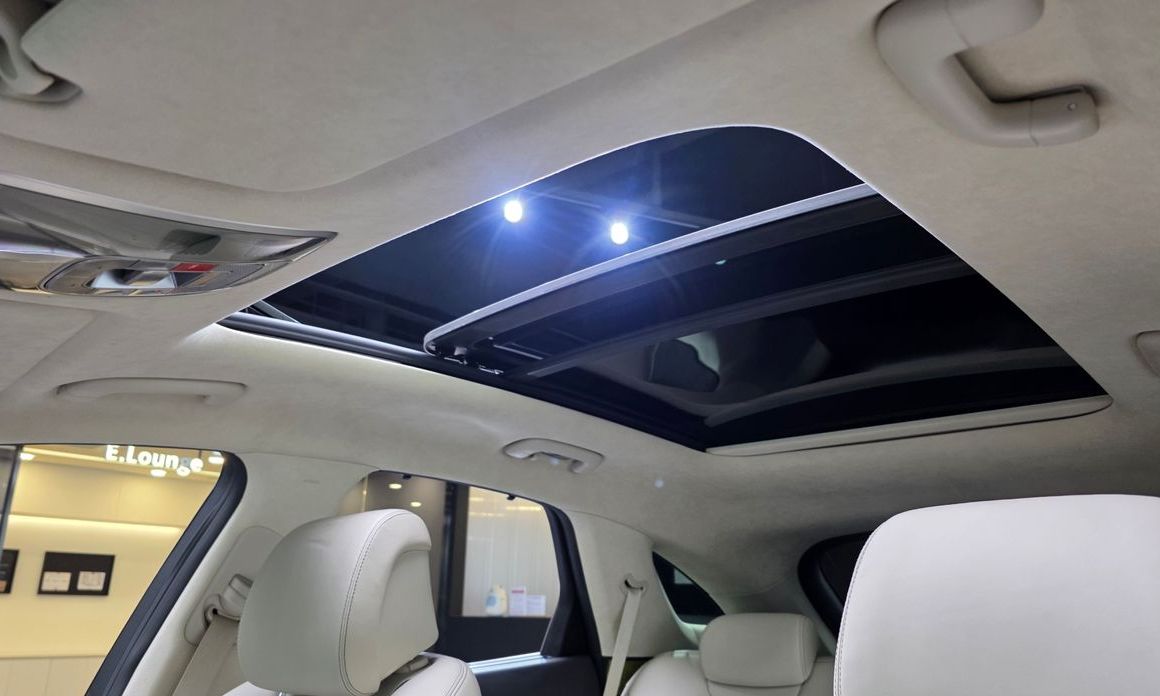 Genesis GV70 2025