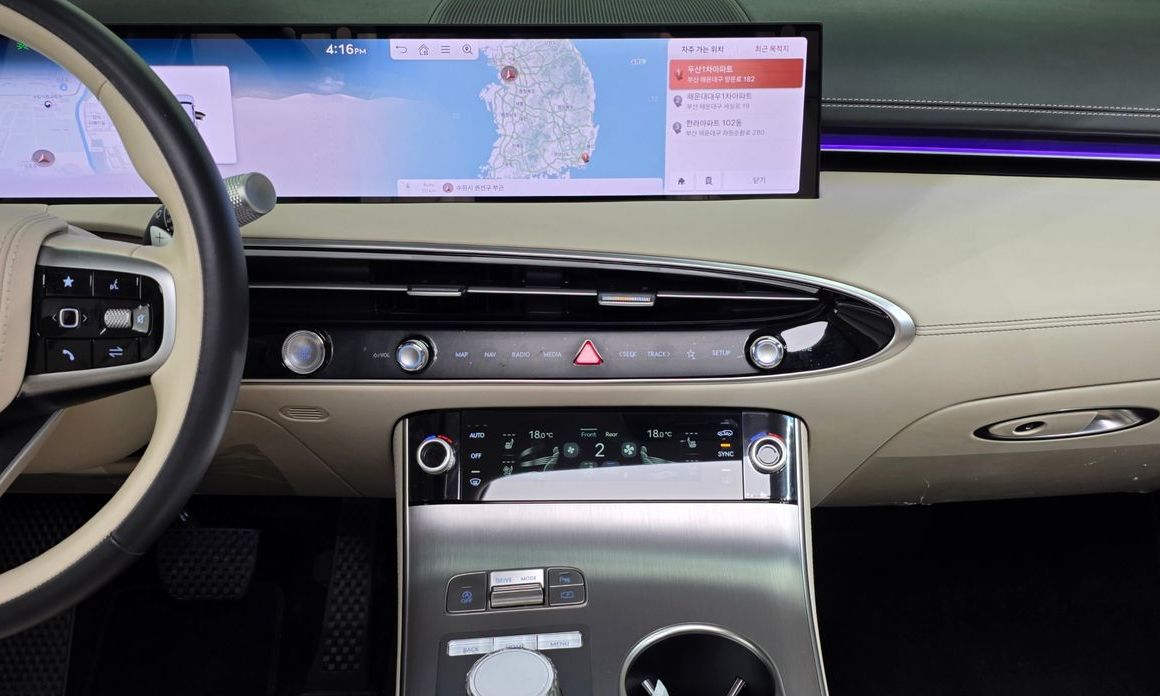 Genesis GV70 2025