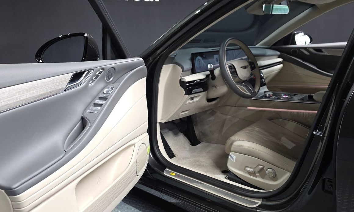 Genesis G80 2025